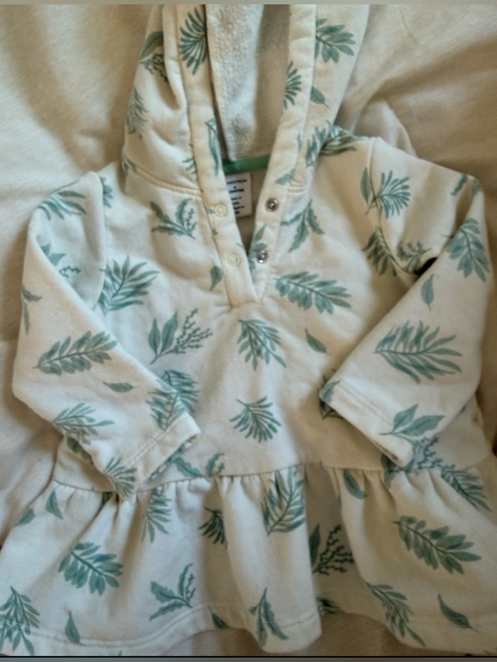 Nordstrom Baby top with Green Leaf Print